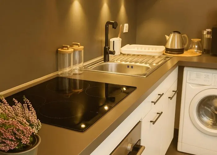 Cocon Azureen Αντίμπ